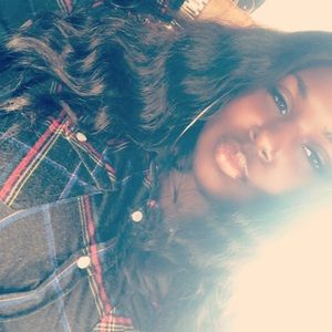 Meet your Posher, Brittnee